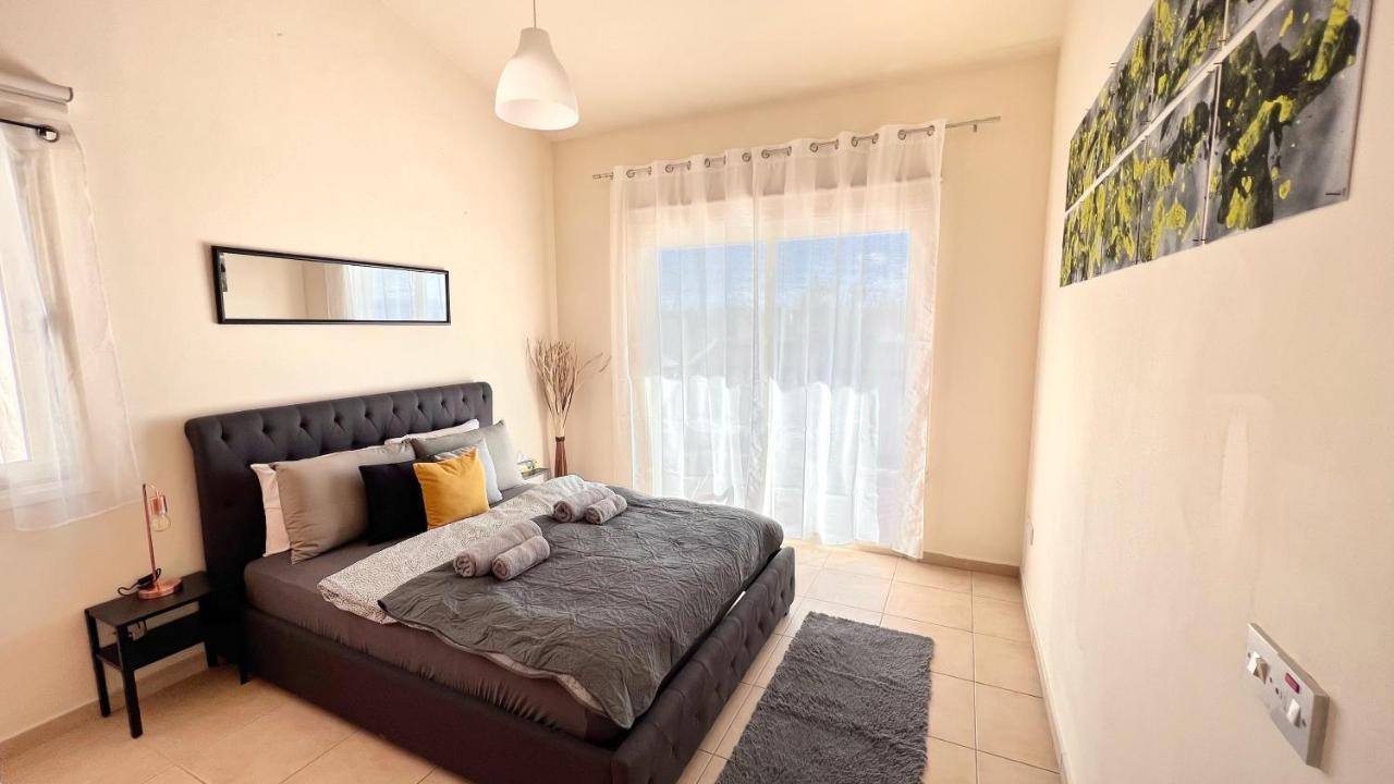 Melanos Sea View Apartment Paphos 外观 照片
