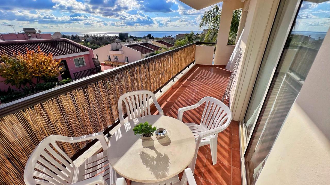Melanos Sea View Apartment Paphos 外观 照片