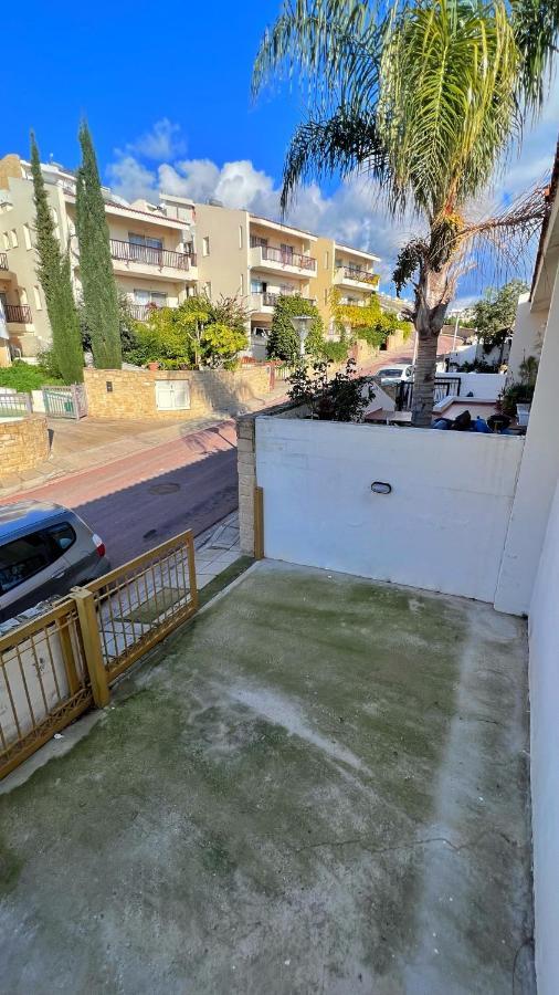 Melanos Sea View Apartment Paphos 外观 照片